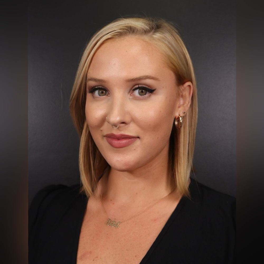 Meet your Posher, Amber